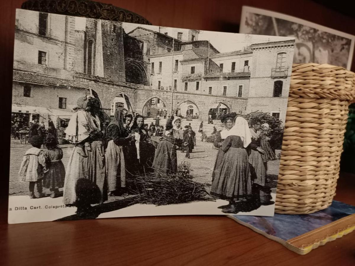 Appartement Le Ginestre à Sulmona Extérieur photo